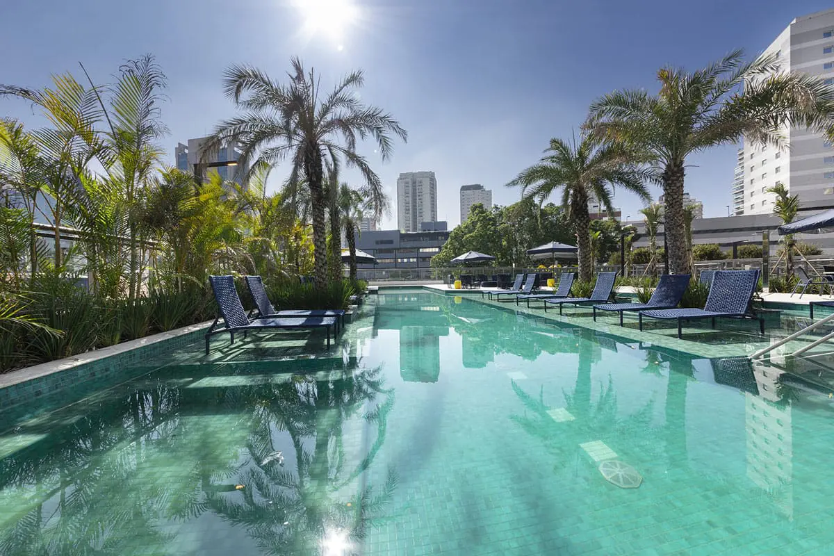 Edge Itaim — Piscina